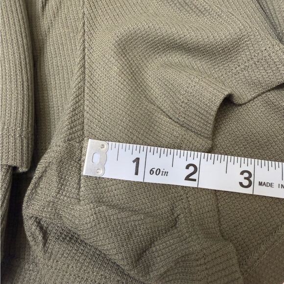 NWT TAVI Lounge Waffle Short in Olive Green 2" Inseam Size Large - Picture 8 of 9